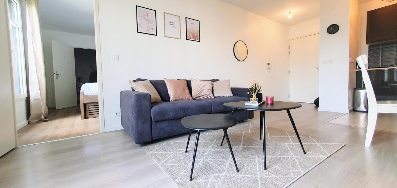 Lotus: Disney-Adjacent Retreat with Free Parking and Wi-Fi Chessy  Exterior photo